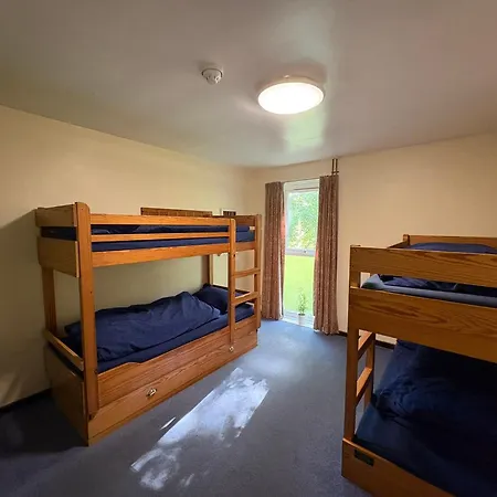 Alston Hostel بيت شباب ألستون
