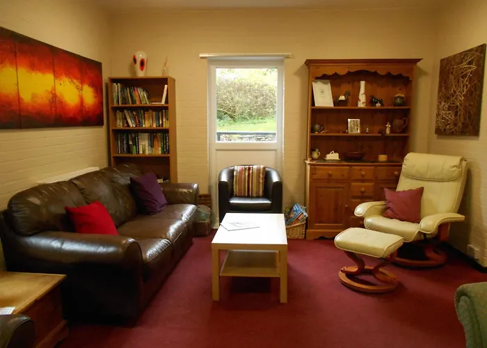 Alston Hostel بيت شباب